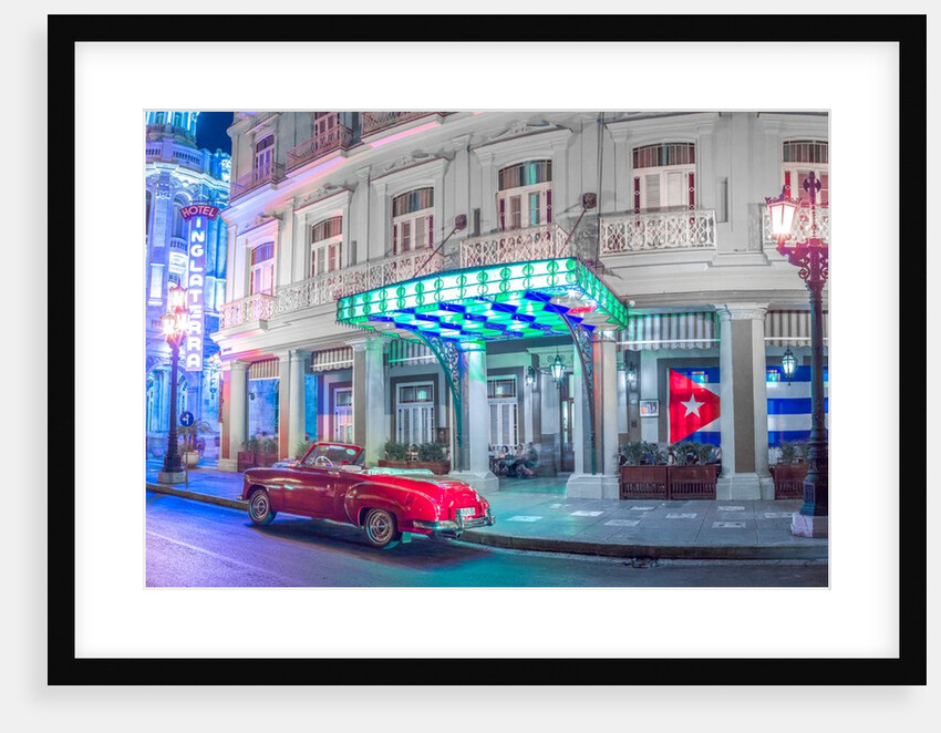 Vintage car in Havana by Assaf Frank